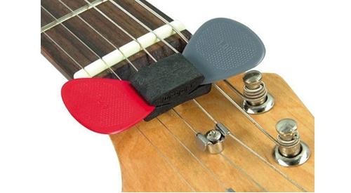 wedgie-pick-holder wedgie pick holder